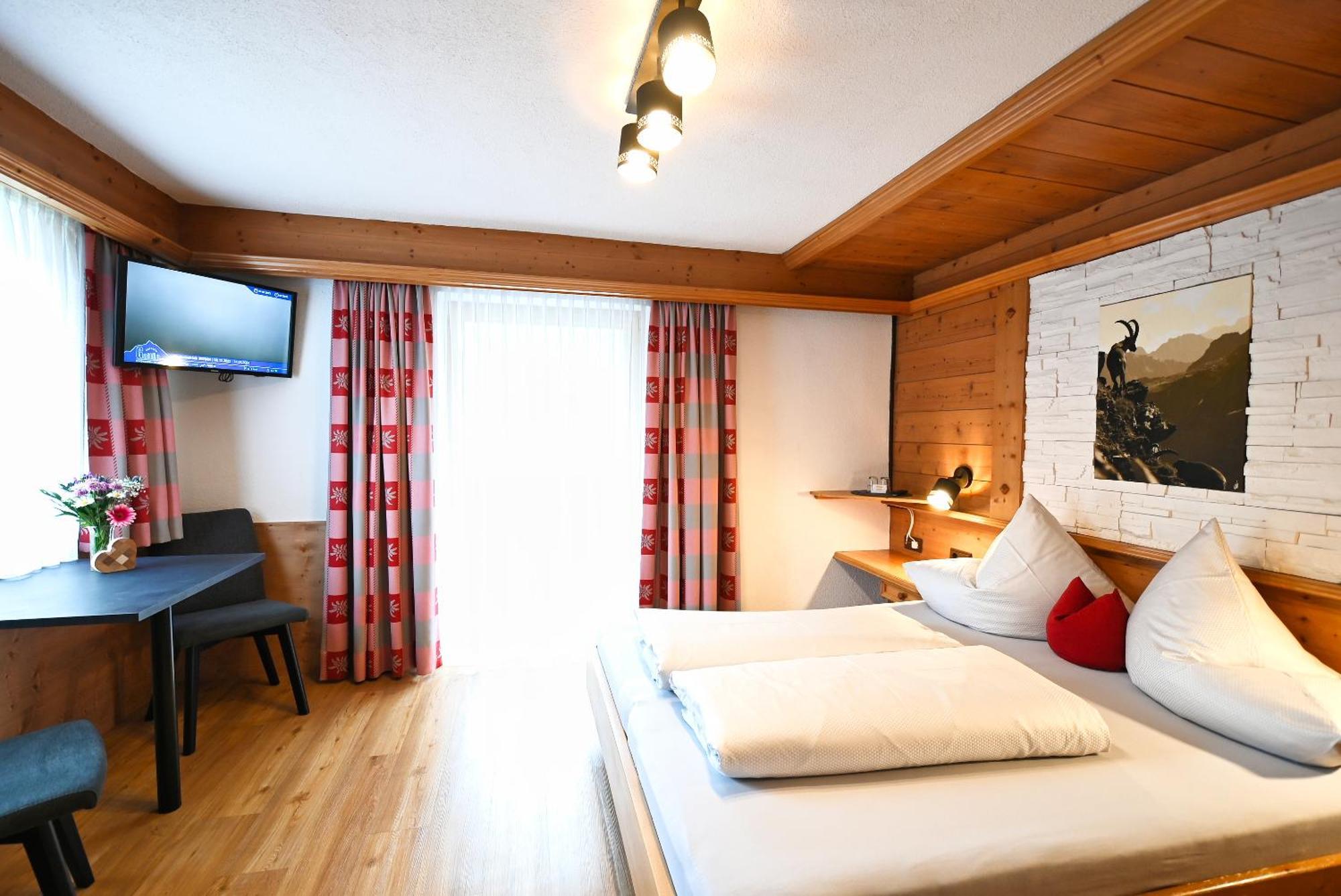 Vermunt - Silvretta Sommer Premium Card Inklusive Galtür Exteriör bild